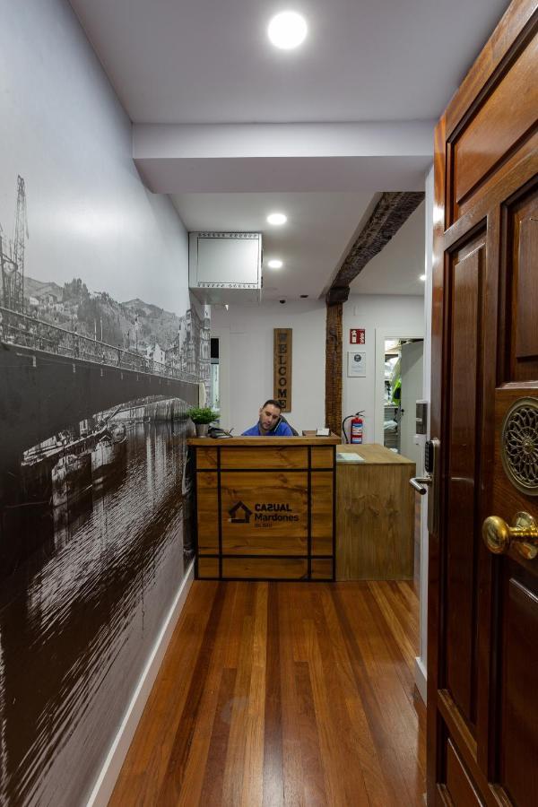 Casual Mardones Hotel Bilbao Ngoại thất bức ảnh Reception area